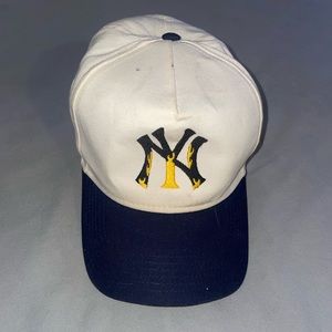Yankees Trucker Hat